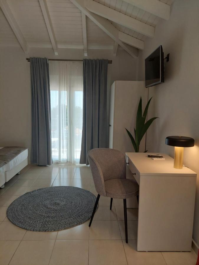 Nikkos Apartments Skala  Bagian luar foto